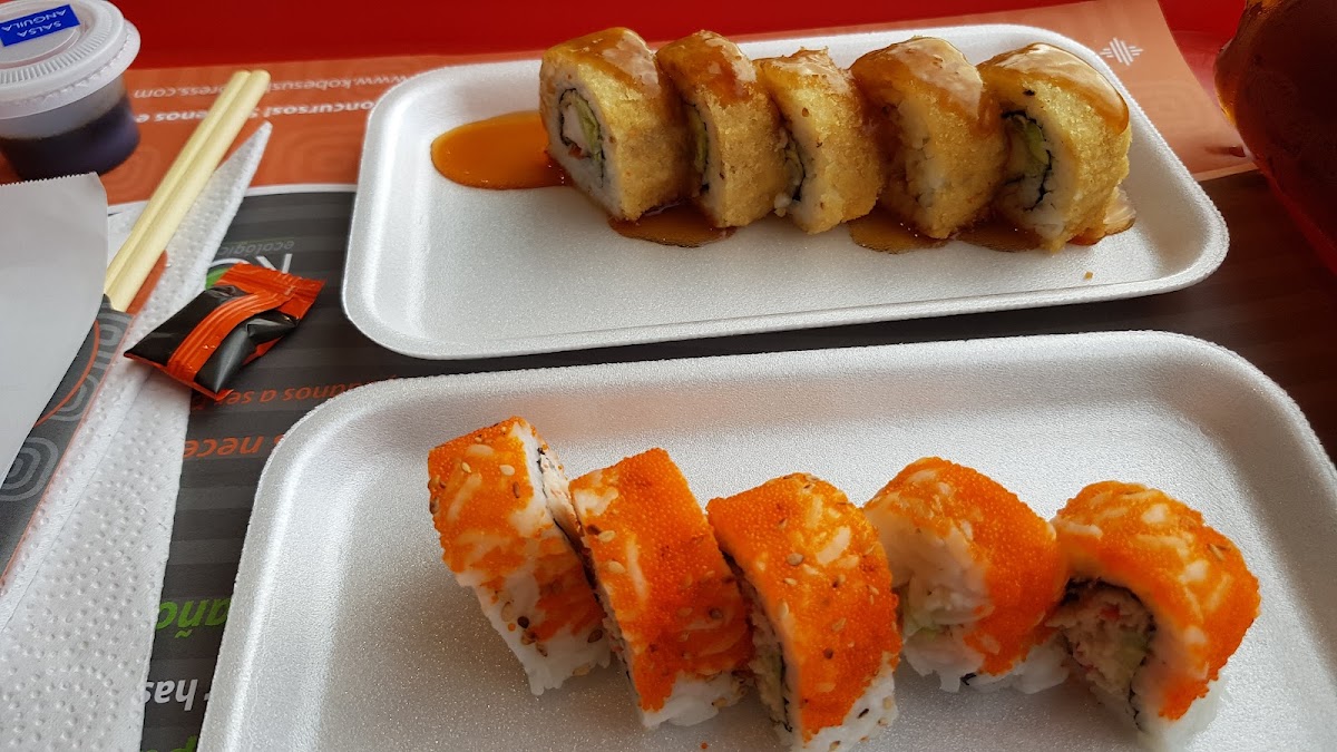Kobe Sushi & Rolls - C. C. El Condado-5