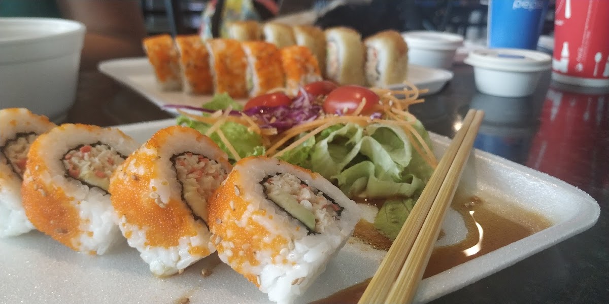 Kobe Sushi & Rolls - C. C. El Condado-7